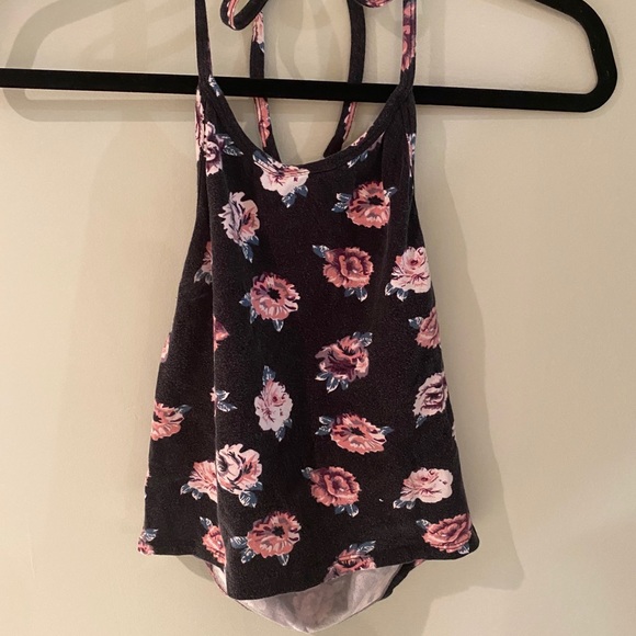 TANKS - Picture 4 of 4